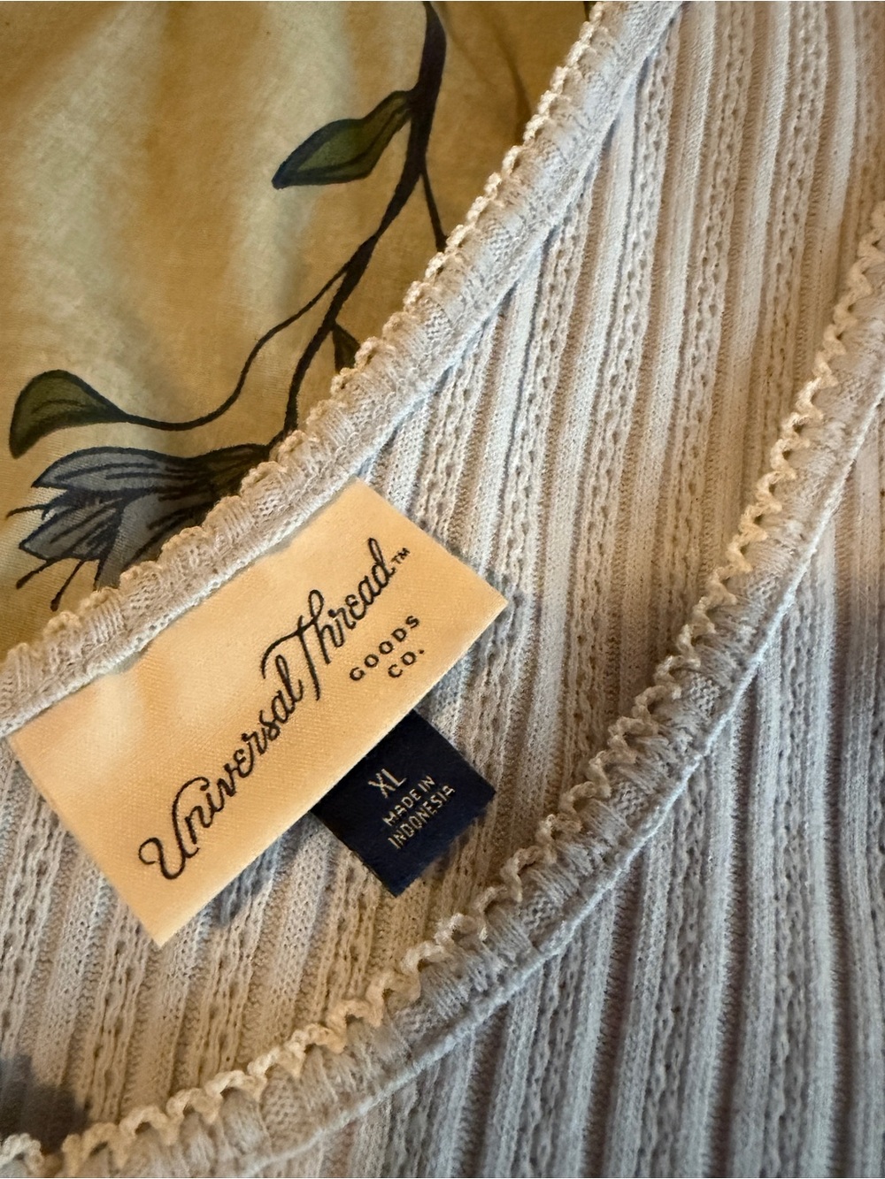Universal Thread Light Blue Ribbed V-Neck Tank - Picture 3 of 3